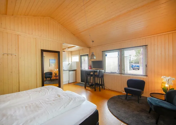Centre Beach Lodge